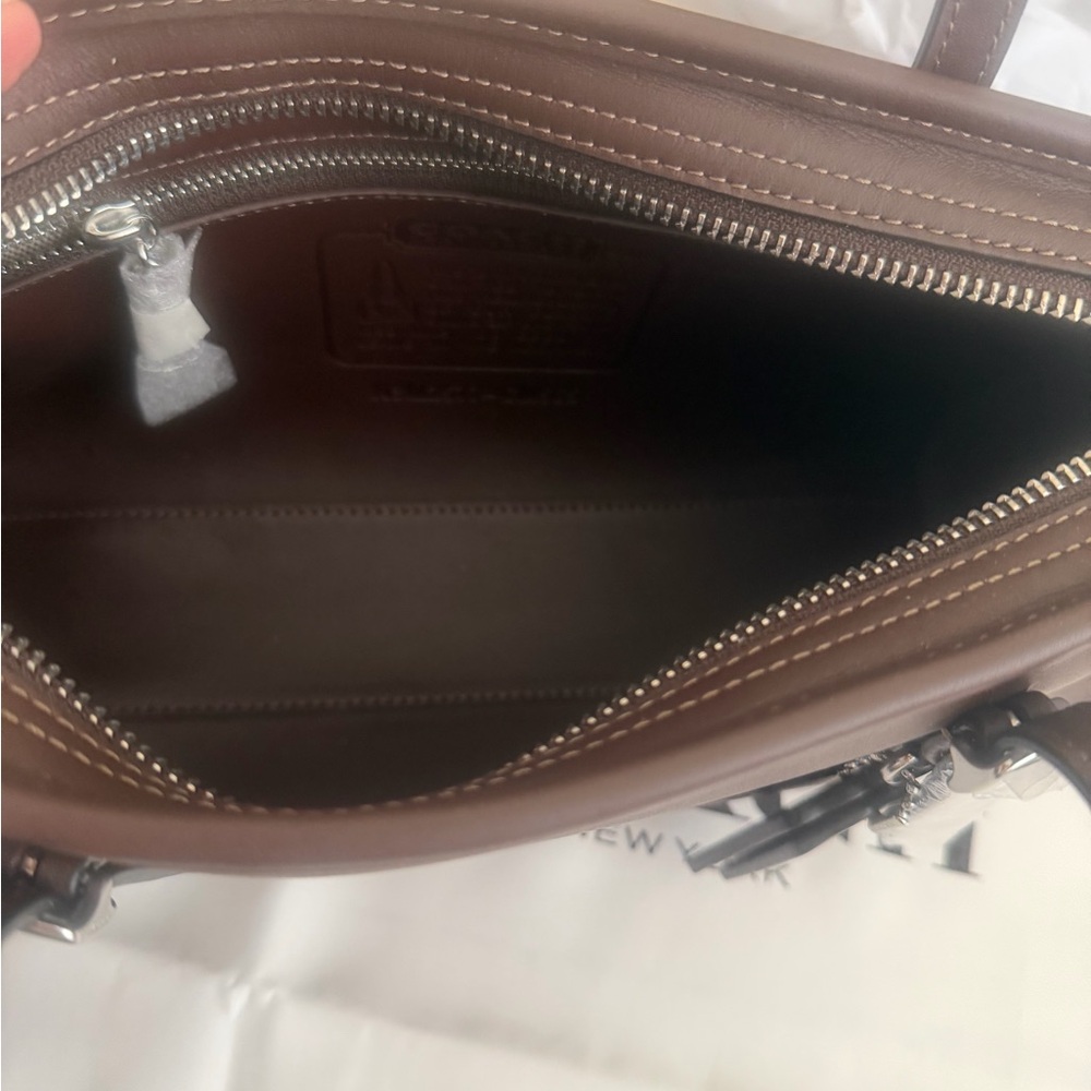 Coach Maple Swing Zip Bag NWT - Picture 7 of 13